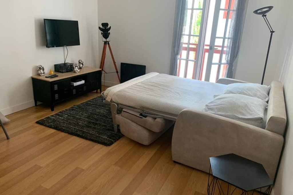 サン＝ジャン＝ド＝リュズStudio 4 Personnes Coeur De Ville Plage A 50 Mアパートメント エクステリア 写真