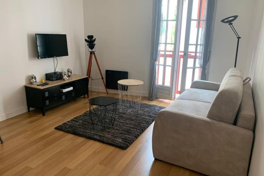 サン＝ジャン＝ド＝リュズStudio 4 Personnes Coeur De Ville Plage A 50 Mアパートメント エクステリア 写真
